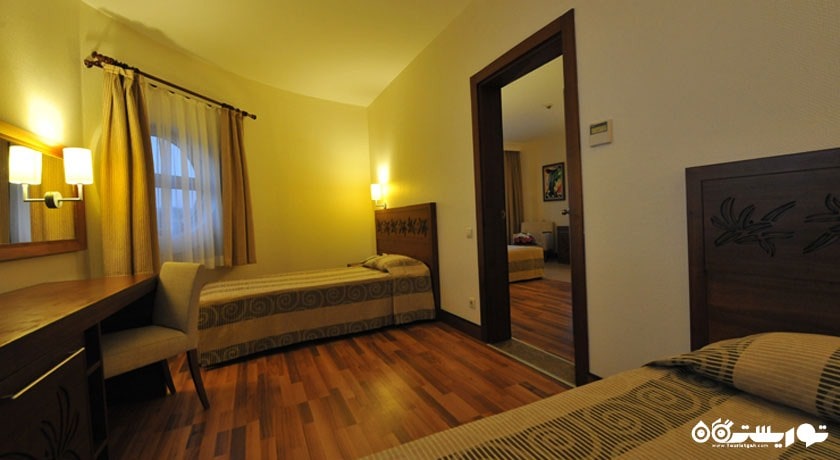 سوئیت جونیور هتل لئودیکیا های کلاس